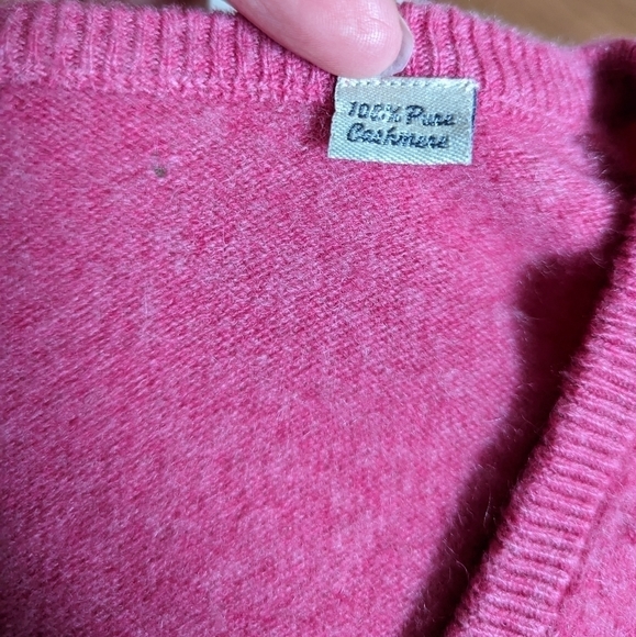 100% CASHMERE pink knit v neck pullover sweater women's Small - Picture 5 of 10
